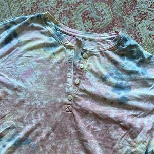 Old Navy Oversized Tie Dye Henley